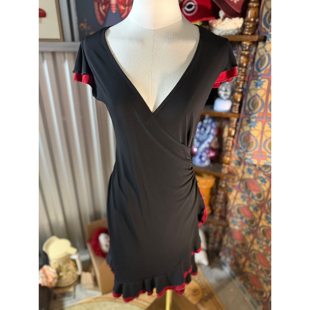 IN‎ San Francisco Black Red Ruffle Faux Wrap Dress V-Neck Ruched Made in USA S